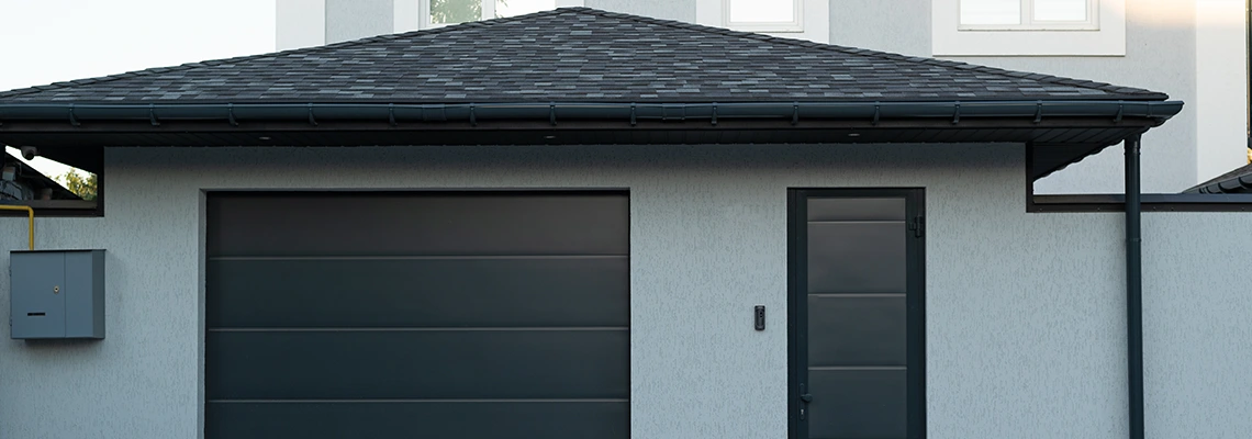 Insulated Garage Door Installation for Modern Homes in Sanford, Florida